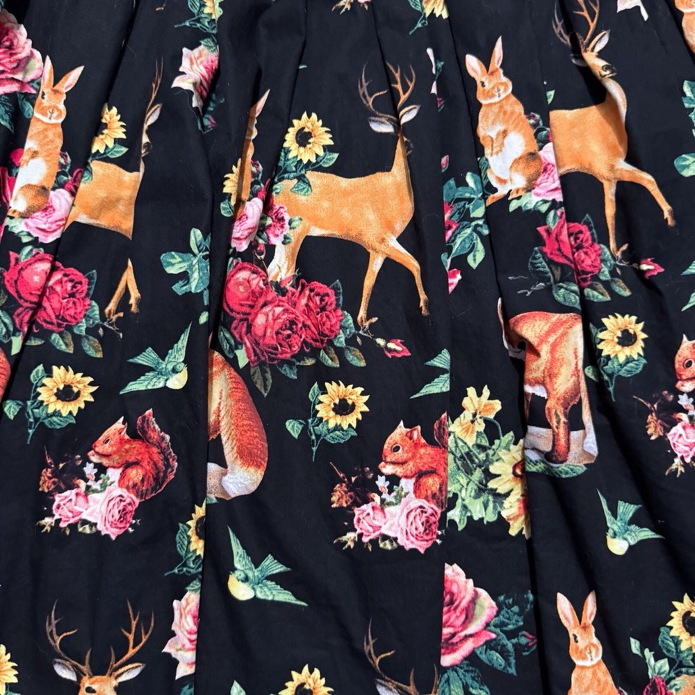 Hell Bunny Vixen Medium Hermeline Woodlands Skirt Fit Flare Animals Rockabilly - Picture 6 of 10